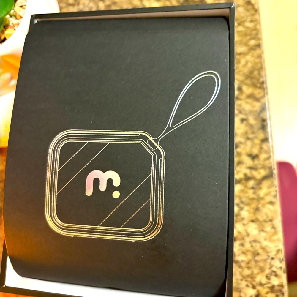 MYBAT PRO waterproof Bluetooth speaker retail price 50$ asking 35$
